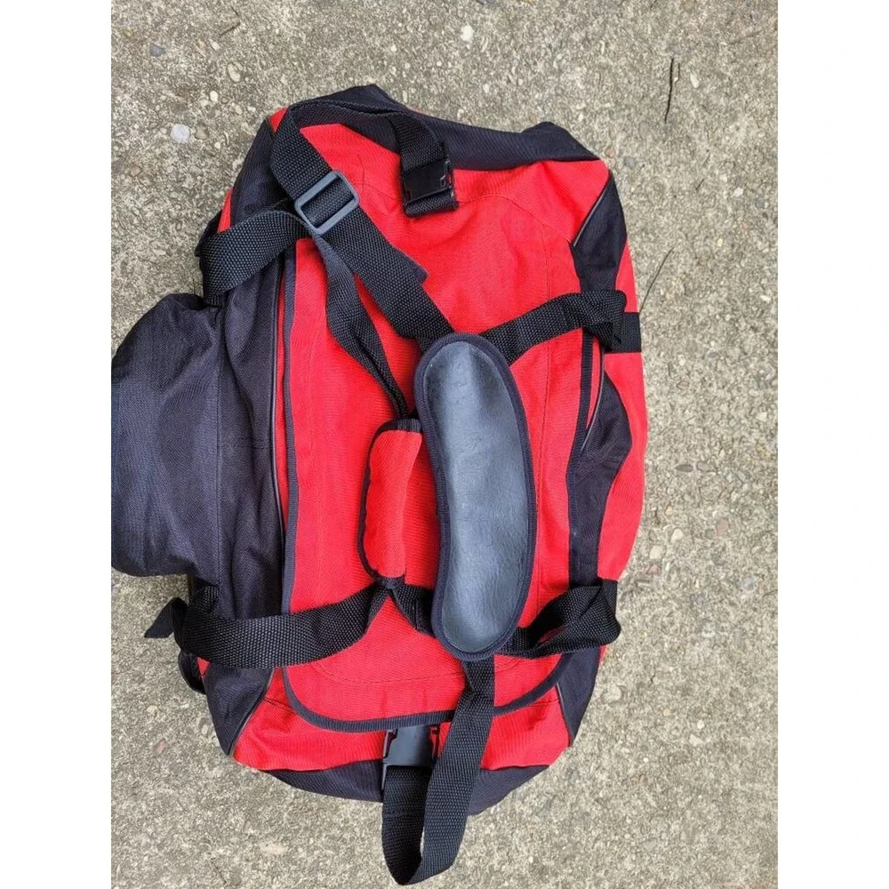 Vtg Marlboro Adventure Team 2001 Duffle Bag W/ Shoulder Strap 24x10x12 Sport Gym